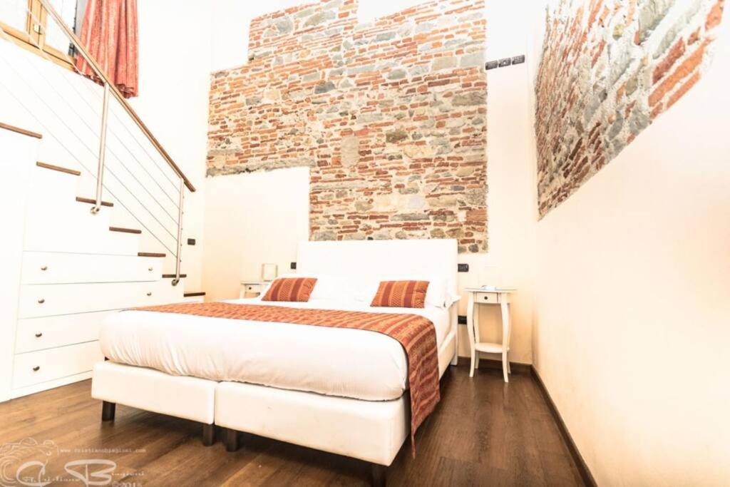 Charming By Il Mosaico *
